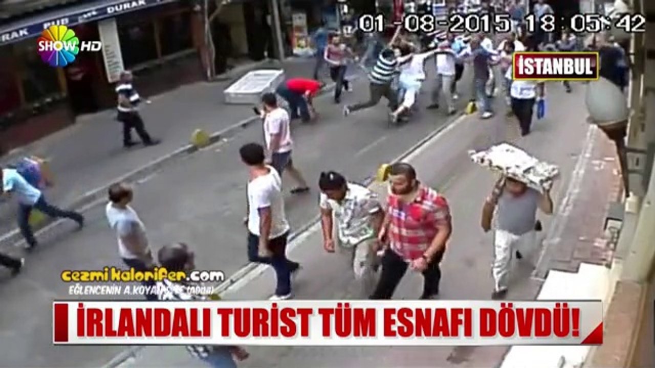 Esnafı Tek Başına Döven İrlandalı Turist