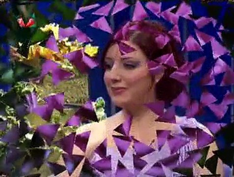 Belgin GÖK *Değdi Saçlarıma Bahar Gülleri*