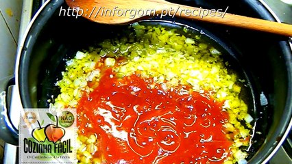 Tiras de Pota em Molho de Tomate