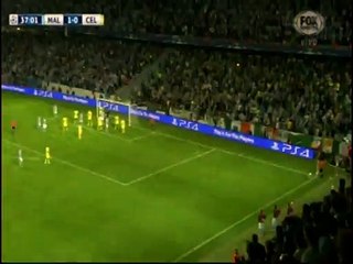 Yoshimar Yotún casi anota gol olímpico en Champions League (VIDEO)
