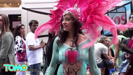 Les femmes à moitié nues de Times Square énervent ce policier de NYC