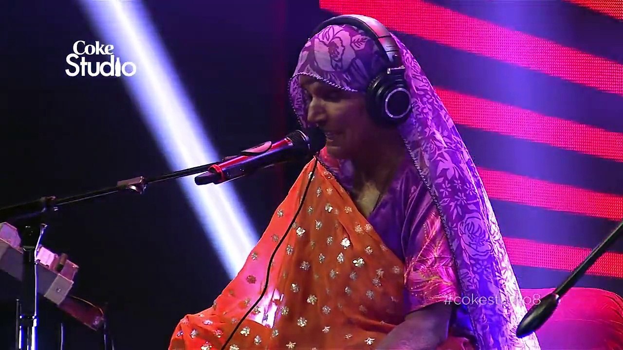 Mai Dhai & Karam Abbas, Aankharli Pharookai, Coke Studio Season 8, Episode 1  By Super Janlewa