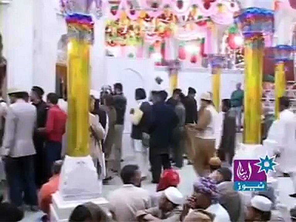 Must watch Documentary about Hazrat Data Gunj Bakhsh (RA)