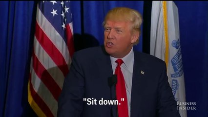 A Univision reporter gets kicked out of a Trump event