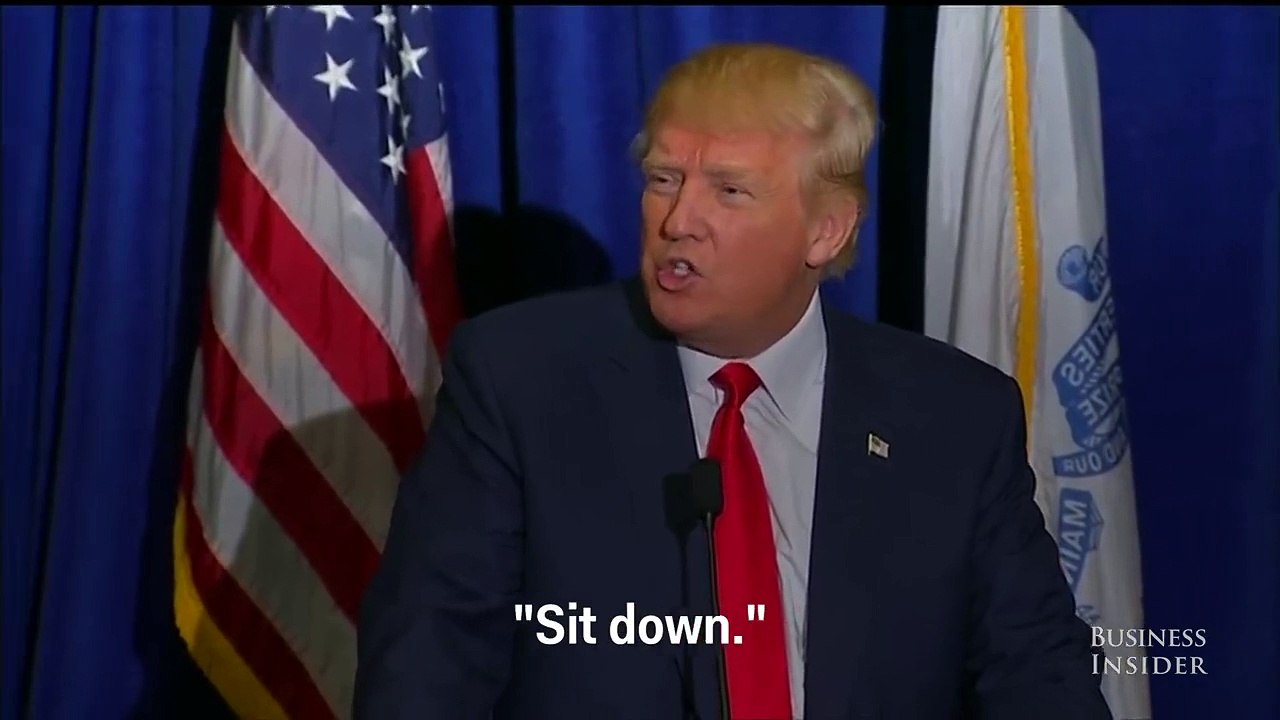 A Univision reporter gets kicked out of a Trump event