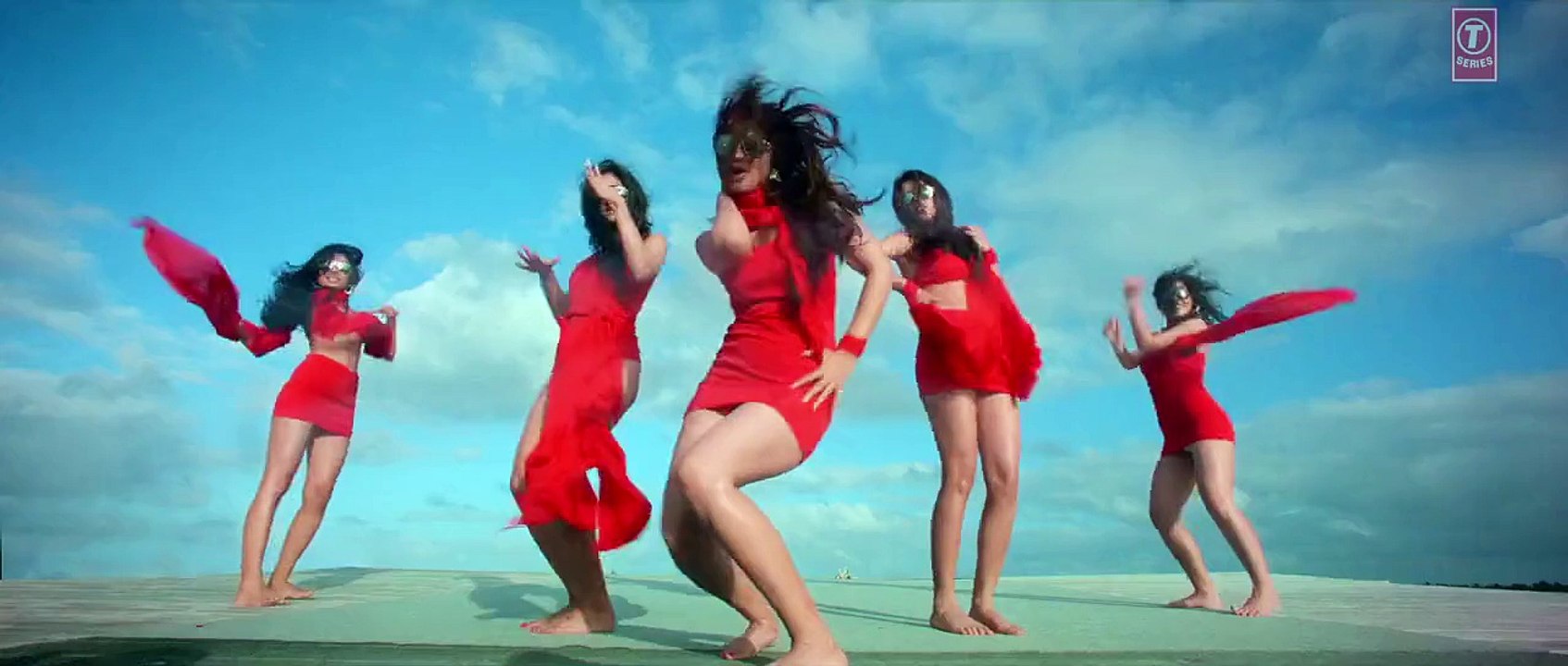 Awesome Mora Mahiya HD Video Song Calendar Girls 2015