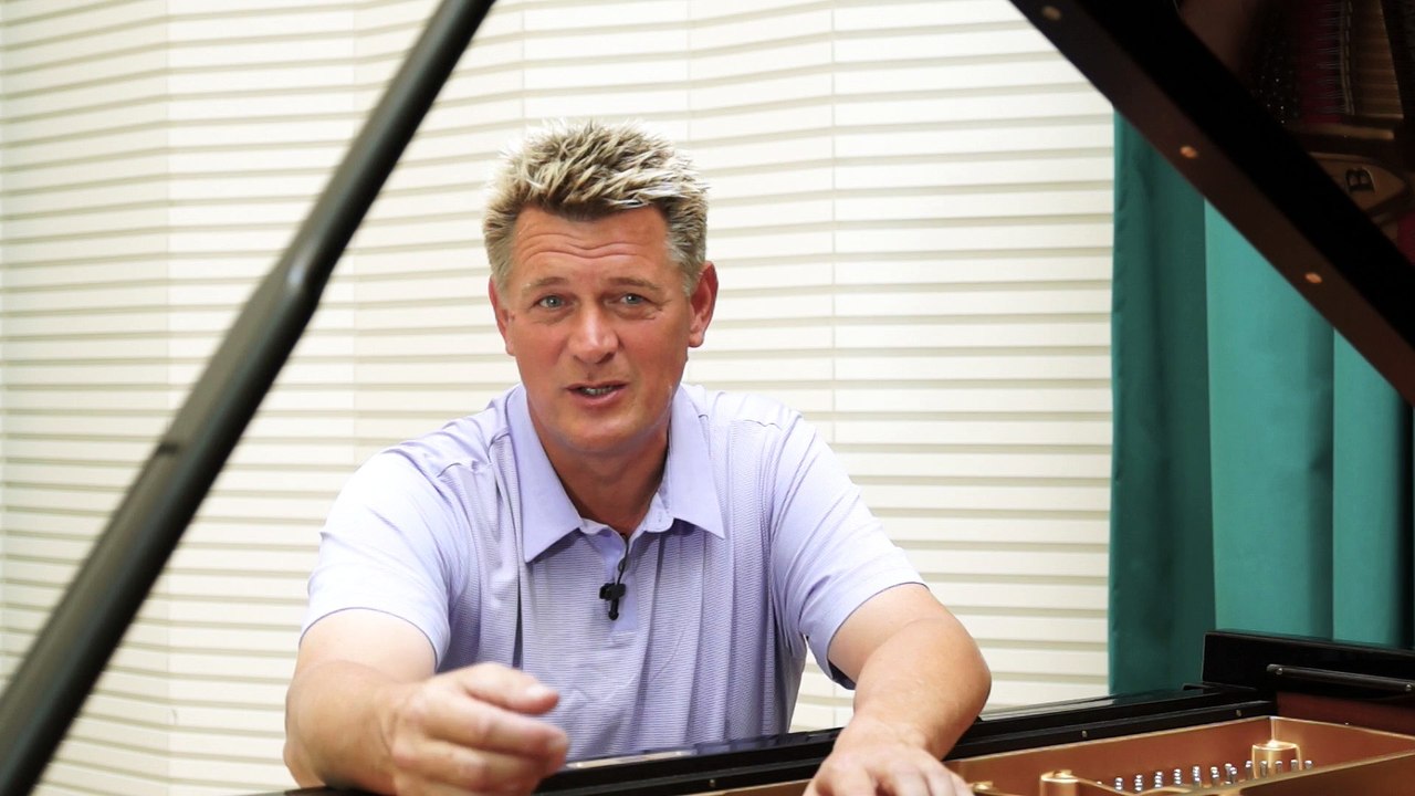 Carsten Beyer - Kvalitetsikker afstemning af piano og klaver