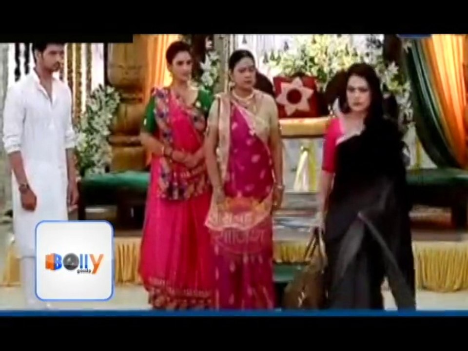 Meri Aashiqui Tumse Hi Ishani Ke Samne Ranveer Rithika Hue Ek 26th August 2015