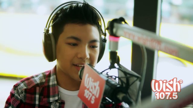 This Filipino Kid Sings Sia's Chandelier And He Nails It