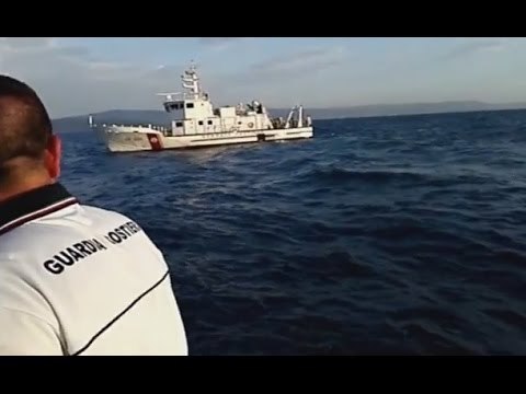 Torre Mileto (FG) - Pesca illegale, sequestrate reti a strascico (26.08.15)
