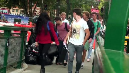 Ellen DeGeneres Pranks Her Staffs with a Dancing Garbage Bag!