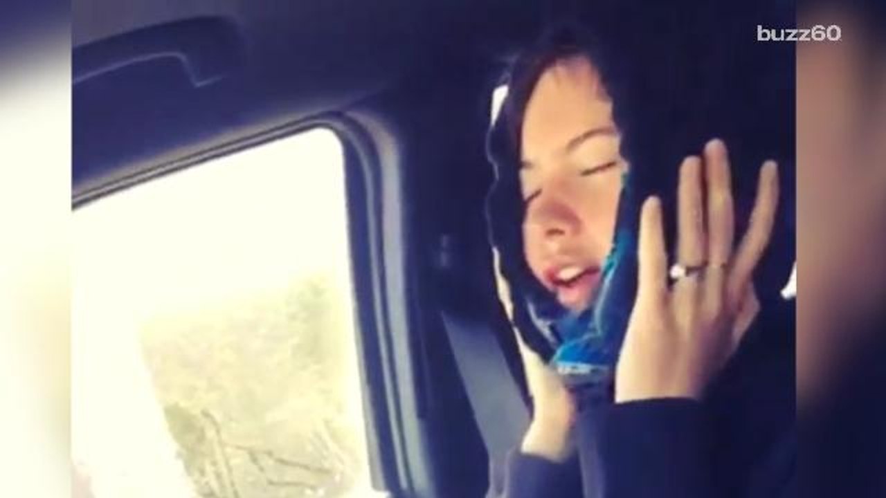 Behati Prinsloo sings 'Can't Feel My Face' after getting wisdom teeth removed