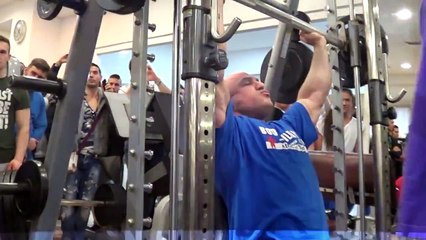 Jay Cutler Training In Greece