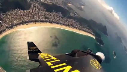 adamdan süper buluş takma kanatla ucuyor