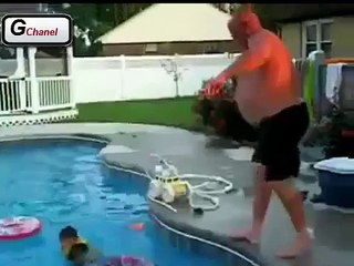 Толстячок... как он это делает