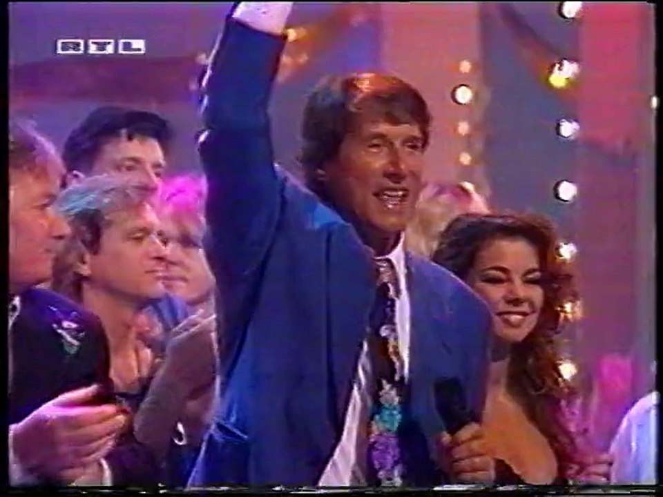 SANDRA  "Johnny  Wanna Live  " Musikrevue  1992