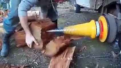 Hipnotize Eden Kütük Parçalama Aleti