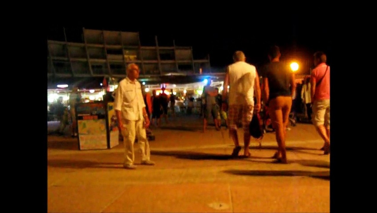 danse de rue à La Grande-Motte en août 2015