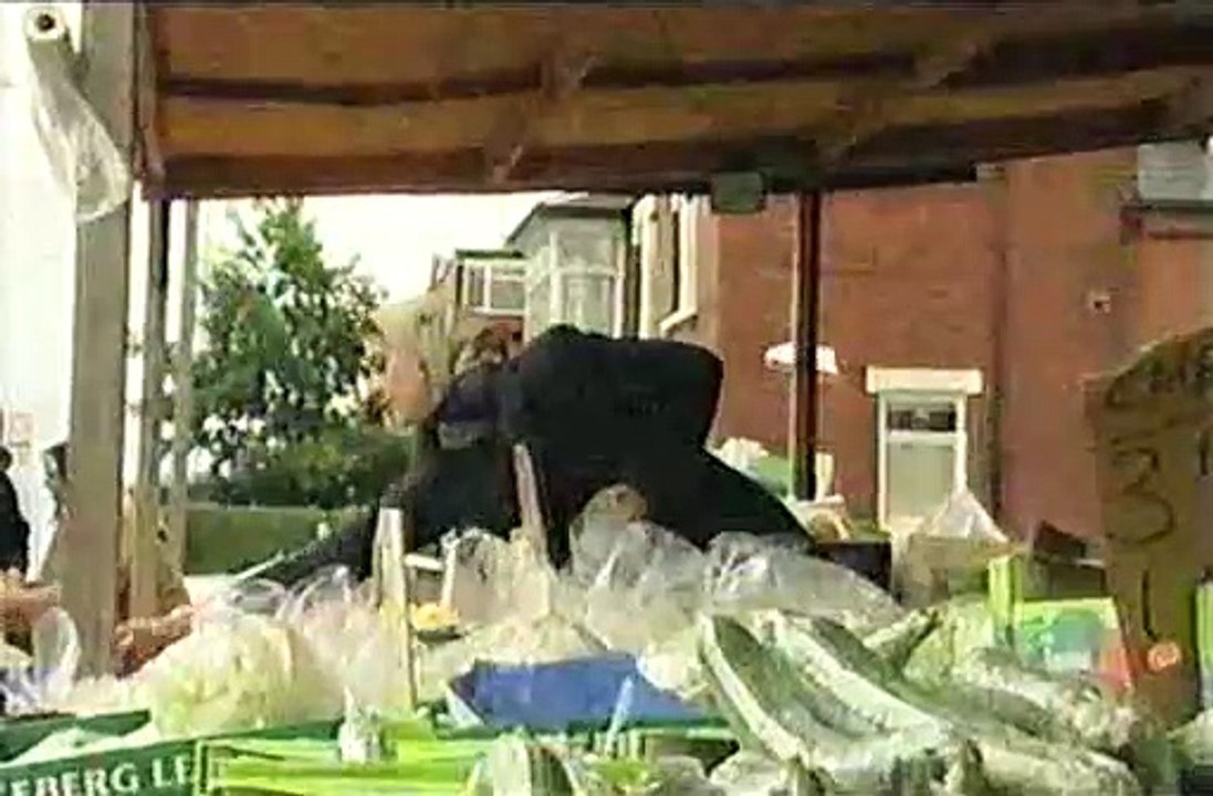 Christian converted to Islam in England