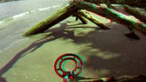 Vídeos 3D, visão dupla, tridimensional, óculos 3D, passeio nas areias dos mares de Ubatuba, SP, Brasil