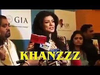 Indian Celeb Sushmita Sen Recite Quran's Surah