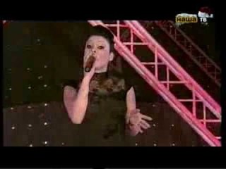 Tanja Jovanovska - Momce ti