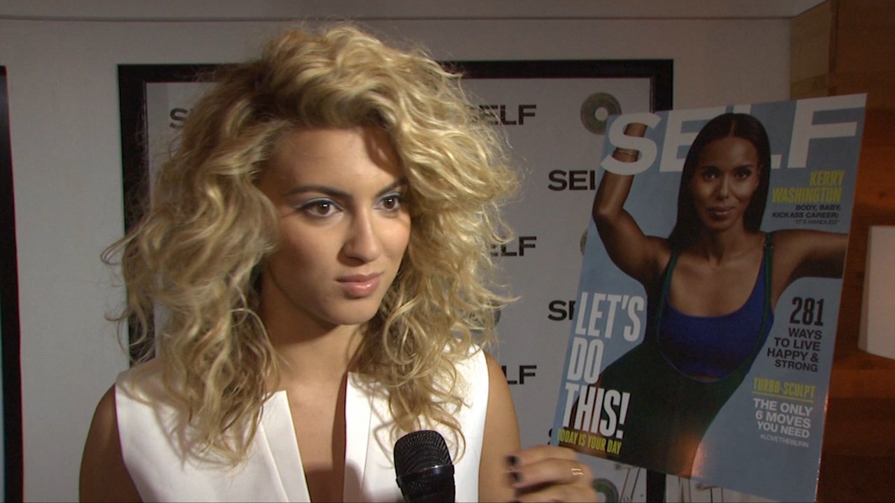 Tori Kelly, Elle King Sing For 'Self Rocks' Event