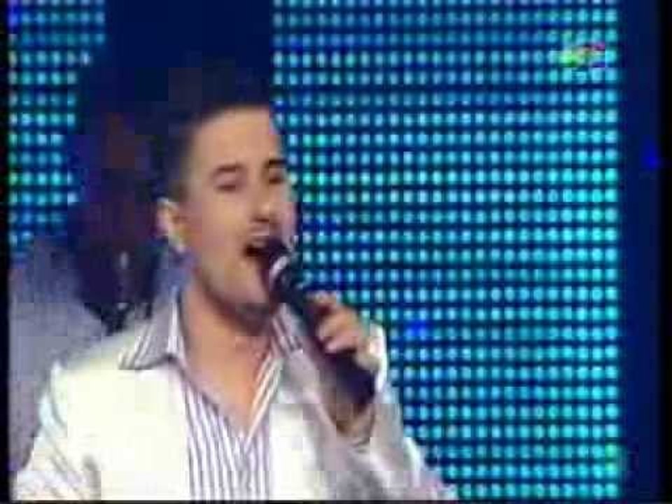 Zoran Pandeliev - Da se napijam ,srce da izlecam ( Folk fest Rosa 2013 )