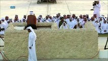 امير قطر الشيخ تميم بن حمد آل ثاني يؤدي صلاة الاستسقاء