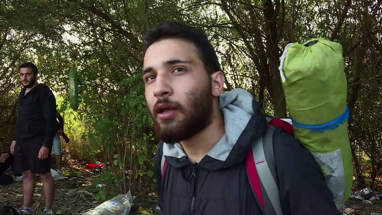 Refugee wave into hotspot Hungary hits new record high