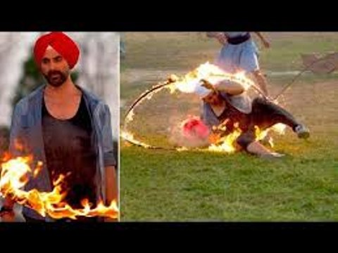 Akshay Kumar's accident on sets of upcoming movie Singh Is Bliing' Latest Breaking News