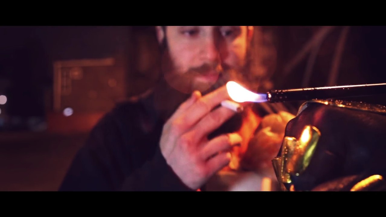 Dark Punk - Quand les Daft punk recrutent des Jedi - Parodie!