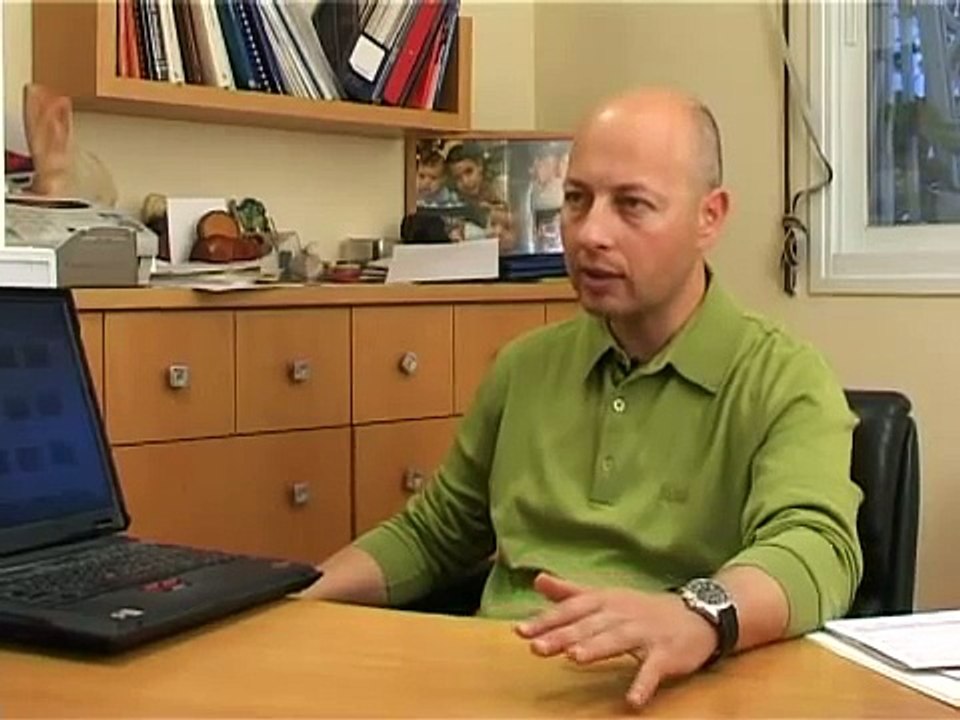 השתלת שיניים - ד"ר איתן מיזיריצקי