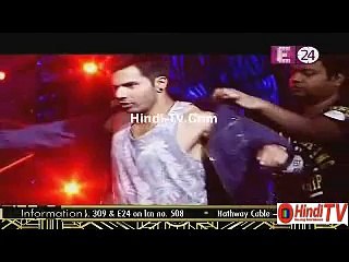 Varun Holiday With Girlfriend Natasha 27th August 2015 Hindi-Tv.Com