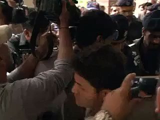 Cameraman Focus On Ayyan Ali Body Shamefull