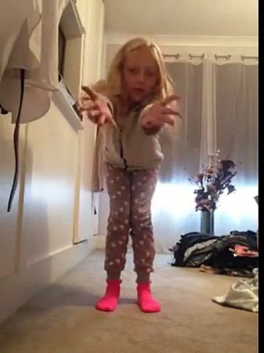 Shuffle dance tutorial