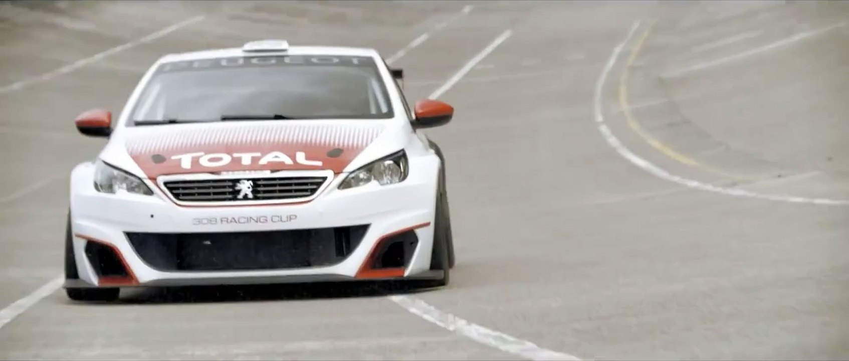 Peugeot 308 Racing Cup : née pour la course