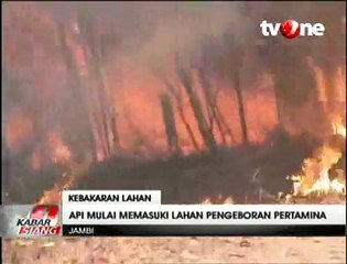 Rambatan Api Kebakaran Hutan Masuki Area Pengeborqan Minyak Pertamina Jambi