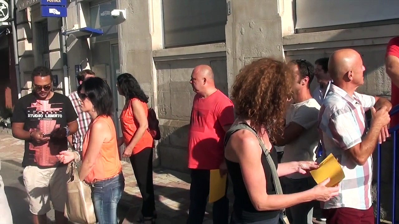 BLOCAGE POSTE DE CARMAUX-150827