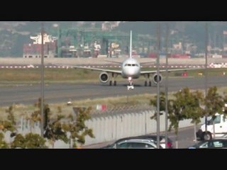 Plane Spotting at Genova Int'l Airport GOA - LIMJ