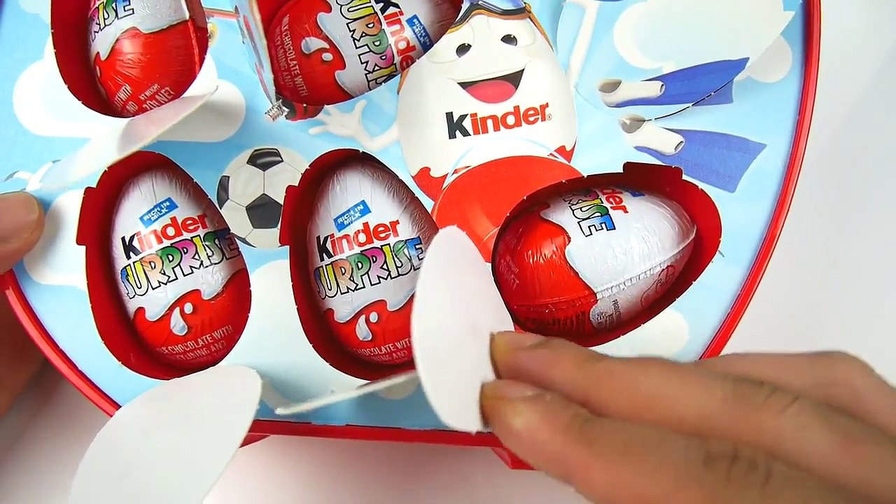 2 BIG HULK Marvel SMASH KINDER SURPRISES EGGS - Unboxing and Opening Toys for Kids