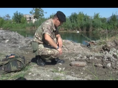 Sarno (SA) - Fatta brillare una bomba della Seconda guerra mondiale (26.08.15)