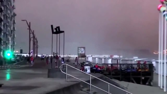Incredible footage of approaching storm in Belgium