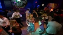 Mr Bean - Dancing at a nightclub