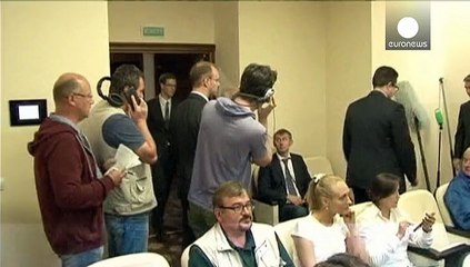 Ukrayna'da silahlar öğrenciler için susacak