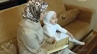 Kuran Okuyan 3 Yaşındaki Hafiz Küçük Kız