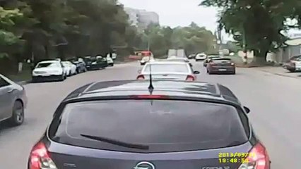 Accidents et les accidents Septembre 2014 Car crash compilation # 2704