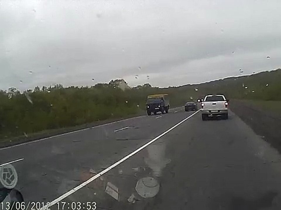 ДТП - Тойота на встречке устроила страшную аварию