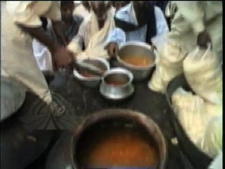 Shabbir Ibne Adil, PTV, News Report: Sindh Flood Relief (5.8.2003)