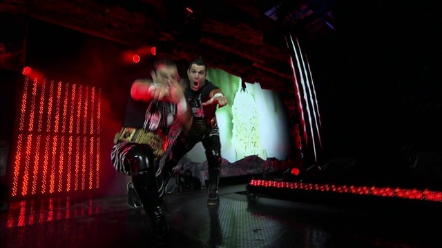 Catch TNA - Tag Team: LES WOLVES contre TREVOR LEE & BRIAN MYERS